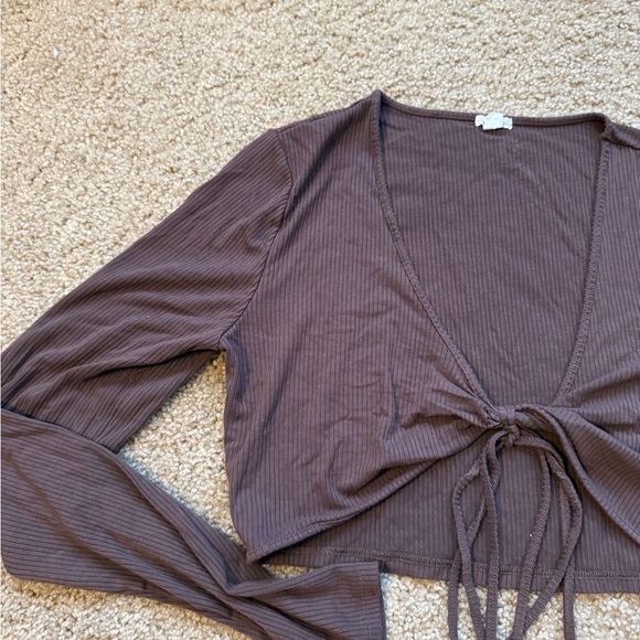 Garage Brown Tie Front Crop Blouse - Picture 2 of 6